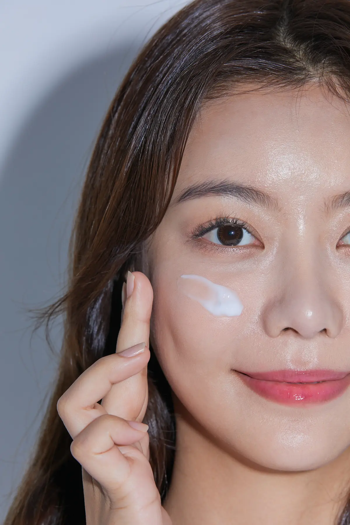 The Rising Popularity of a Korean Sunscreen That Also Moisturizes