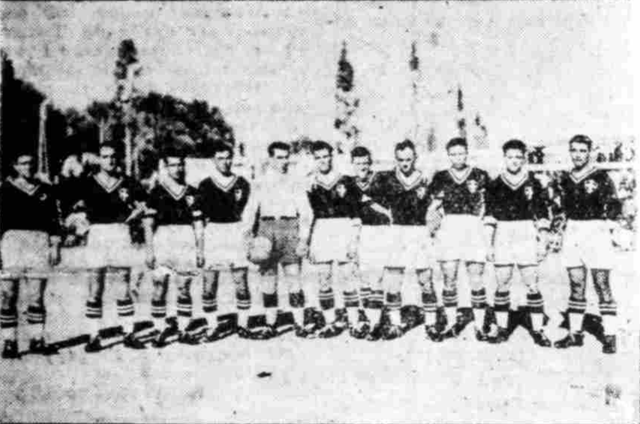 1933