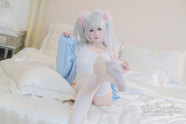 023