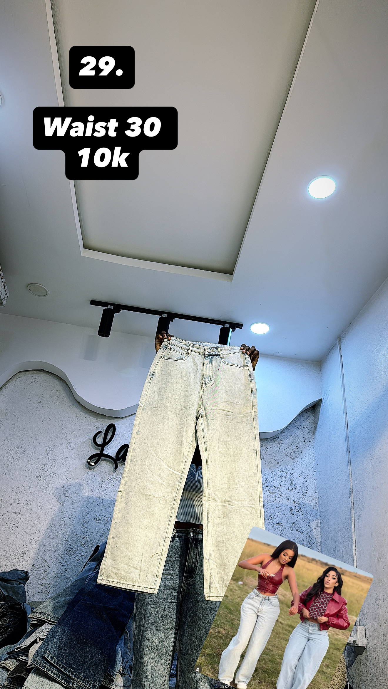 Waist 30