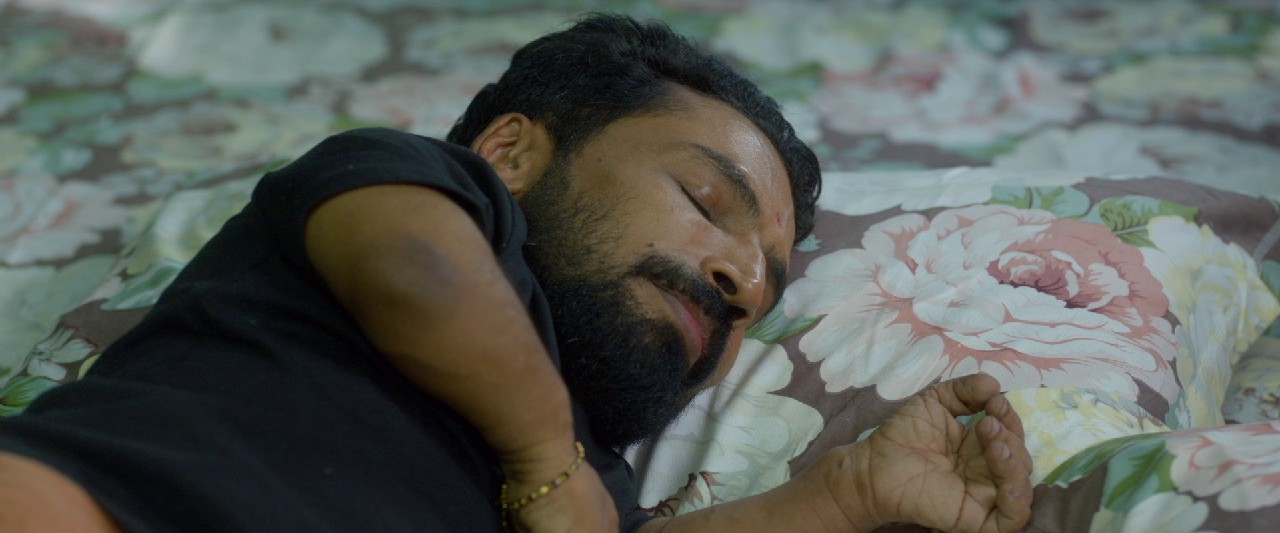 916 Kunjuttan (2025) AMZN WEB-DL Malayalam 1080p HEVC DDP 5.1 ESub CineVood.mkv.0001.jpg