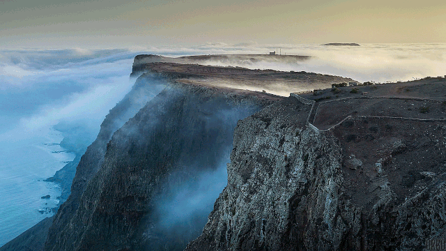 fog-waterfall.gif