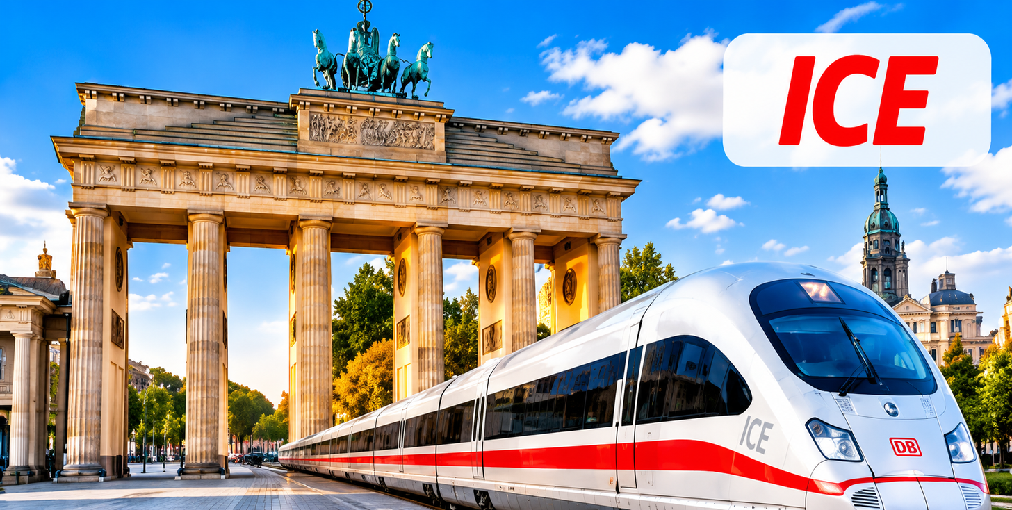 ICE trein voor de Brandenburger Tor in Berlijn
