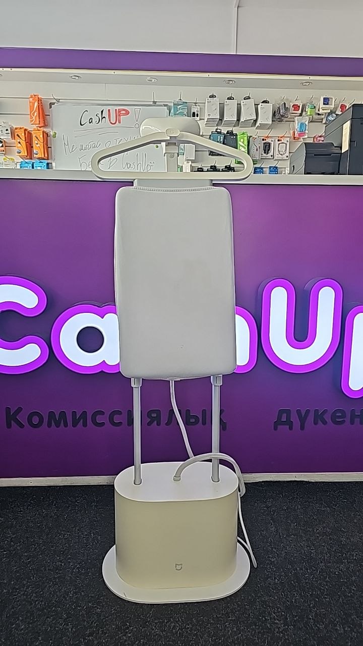 Отпариватель Xiaomi ZYGTJ01KL, мощный вертикальный отпариватель с доской, даёт плотный пар, быстро разглаживает складки и освежает одежду.