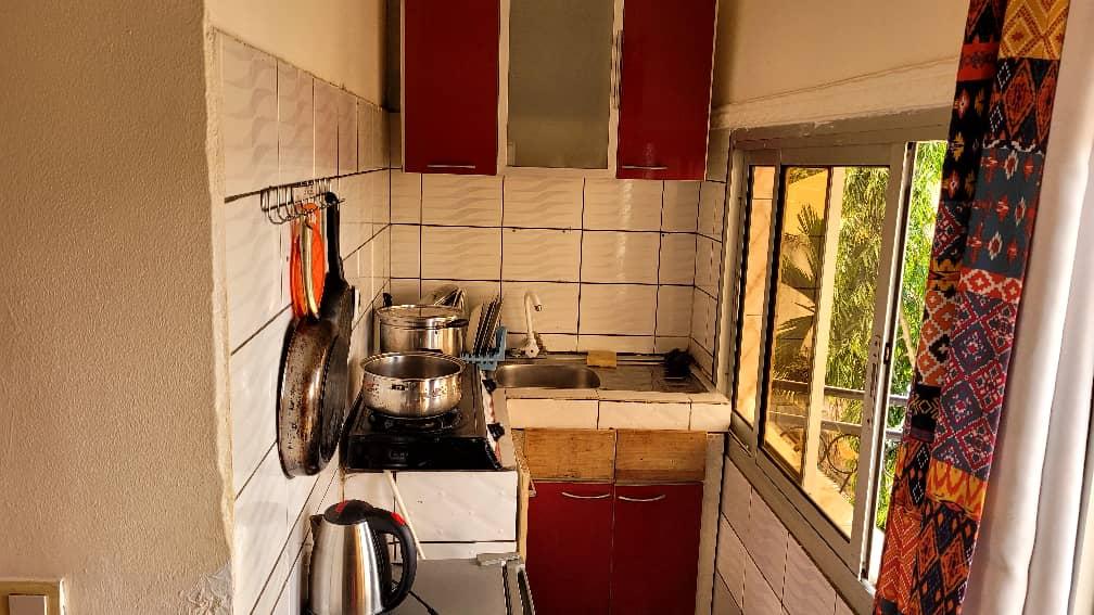 Studio meublé à louer à Biteng, Yaoundé - 15000 FCFA/nuit