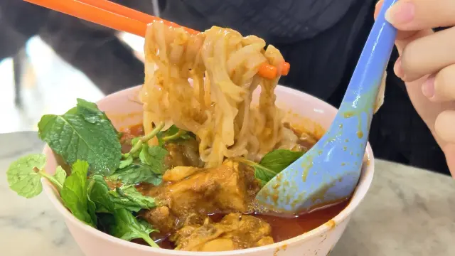 gallery Yee Fatt Curry Mee 04.webp