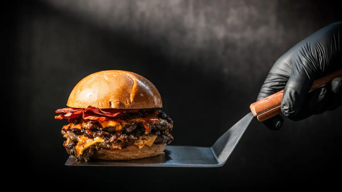 Top Aldi Frozen Burgers for Summer