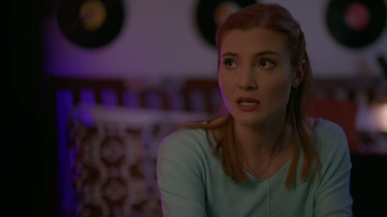 Aurora Teagarden Mysteries: Something New Screenshot