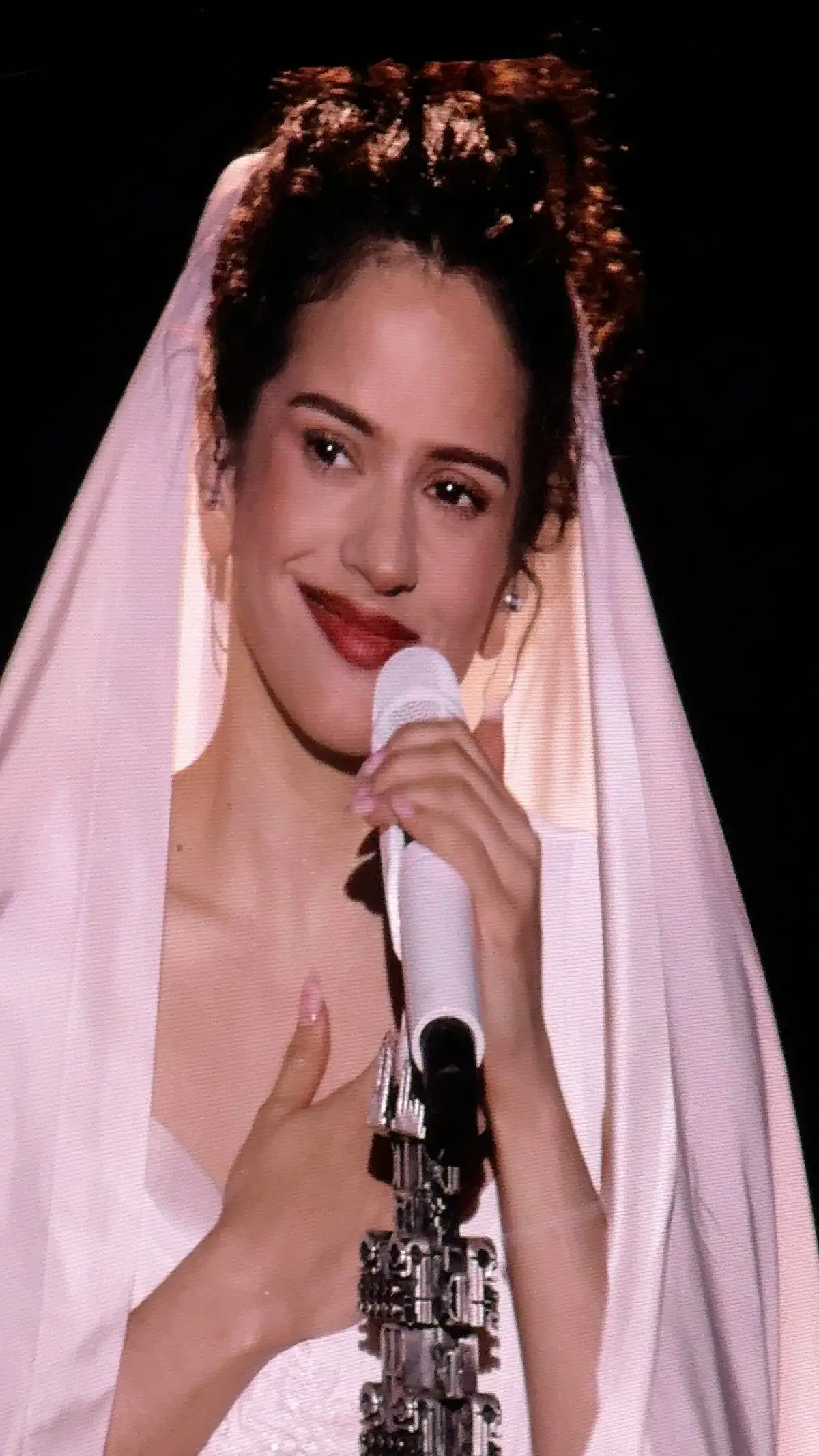 Rosalía Takes Over the Garden