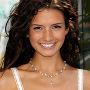 Alice Greczyn