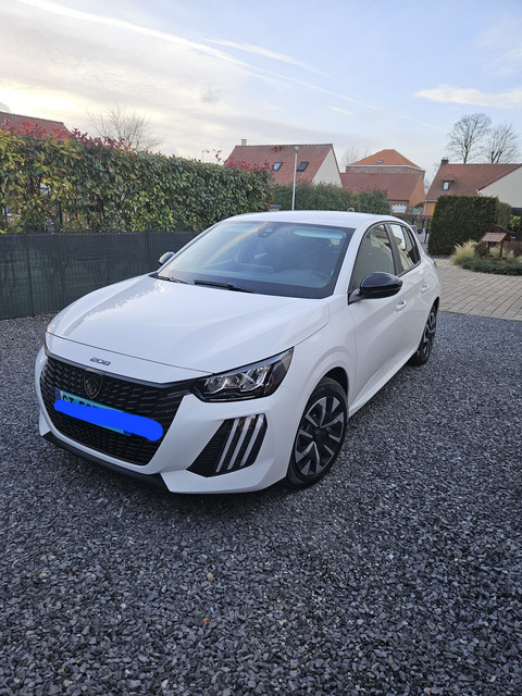 Peugeot-devant