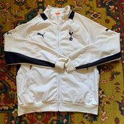 tottenham-jacket-Puma