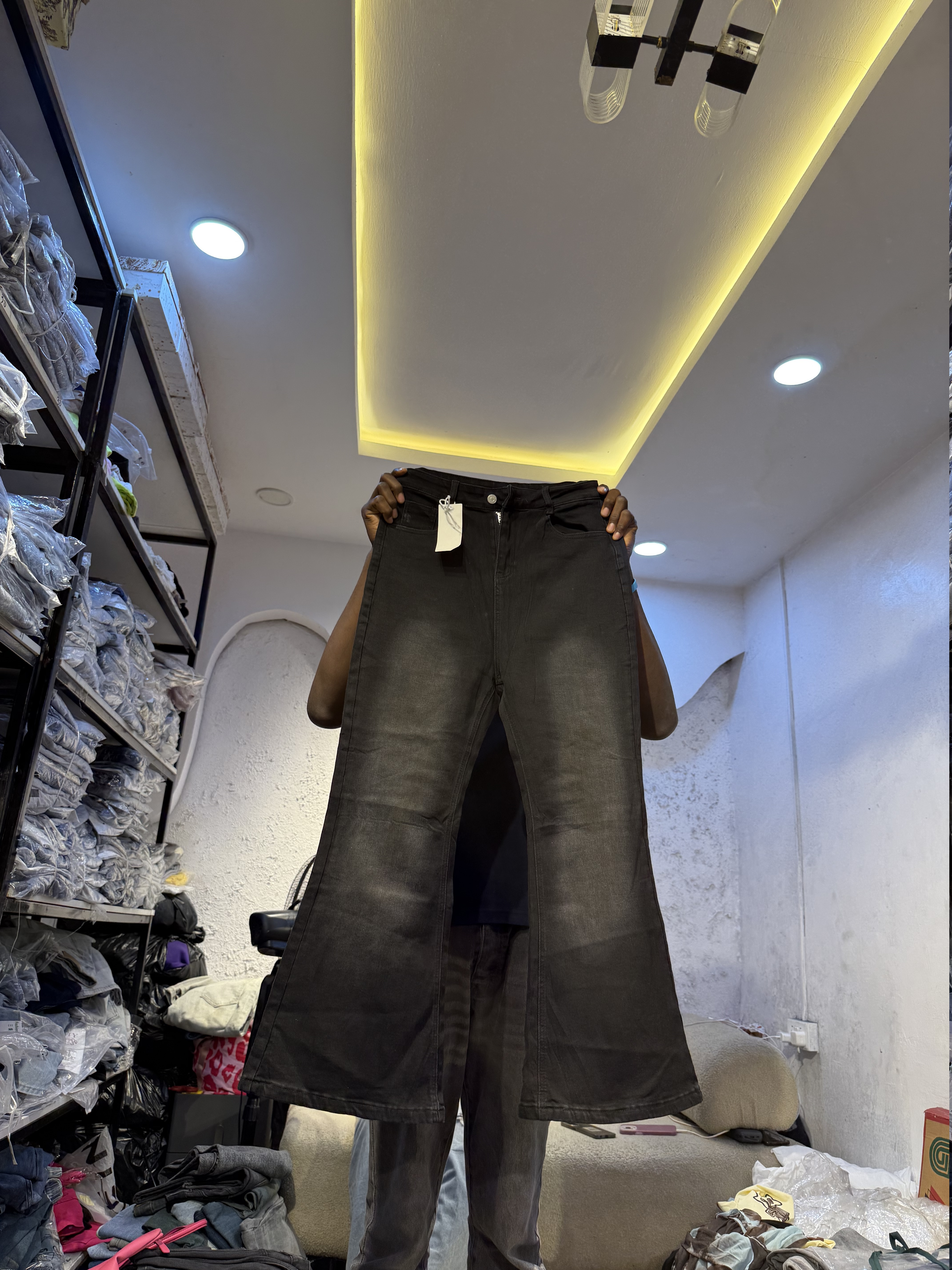 Waist 32