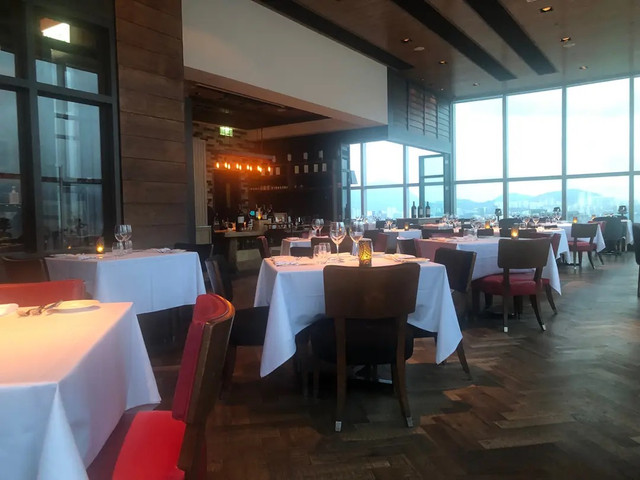 restaurant3.jpg