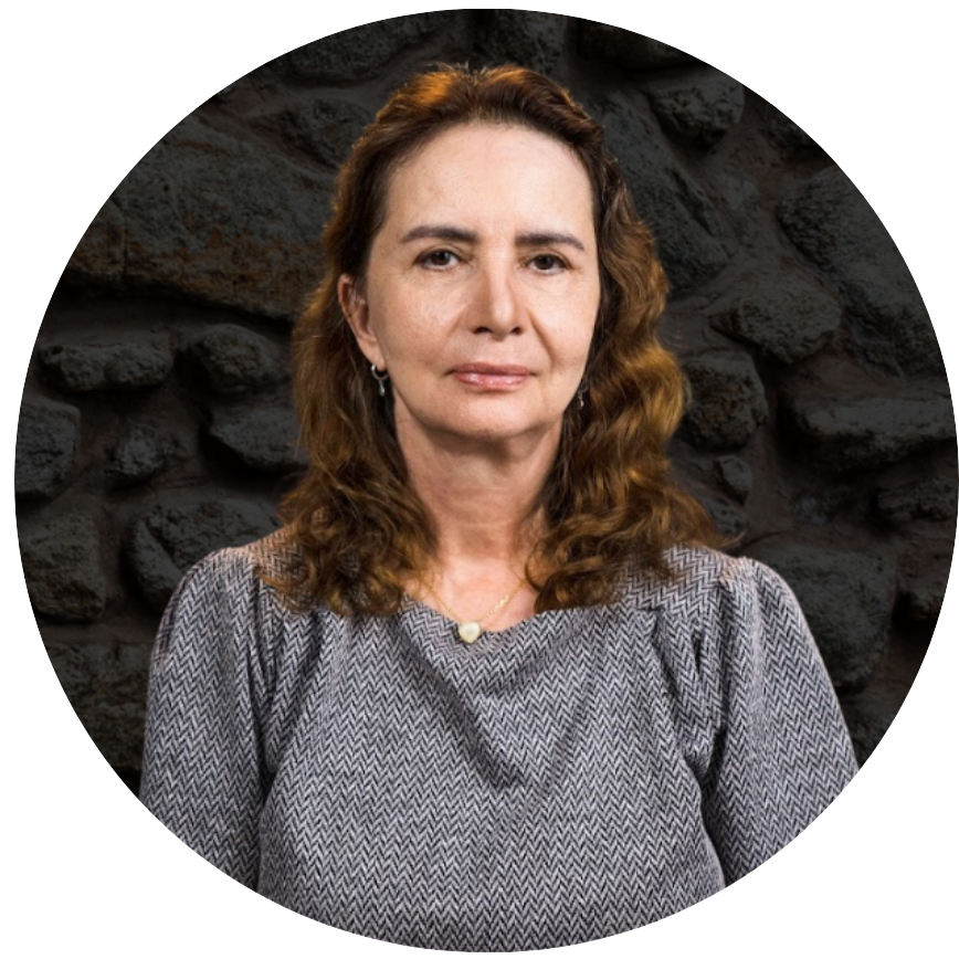 Professora Lúcia Helena Galvão