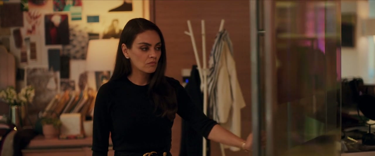 Luckiest Girl Alive Screenshot