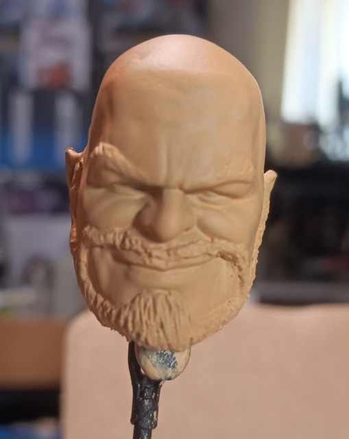 head02