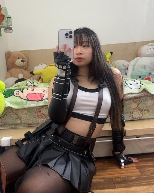 7