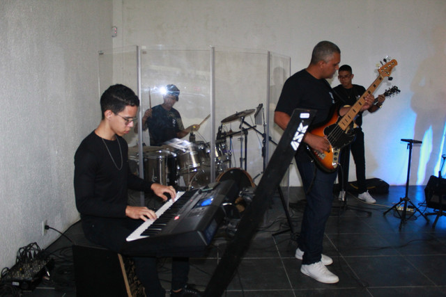IMG-2185