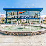 Tanger-Outlets-The-Walk