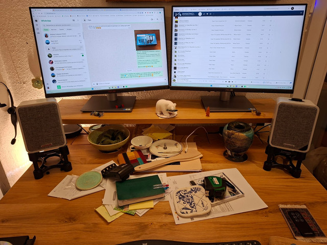 [Image: Whats-App-Image-2025-11-25-at-22-49-21.jpg]