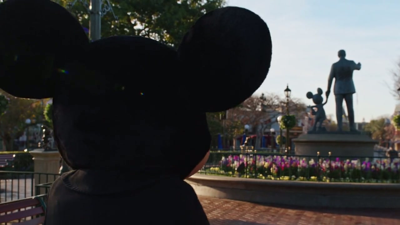 Mickey: The Story of a Mouse Screenshot