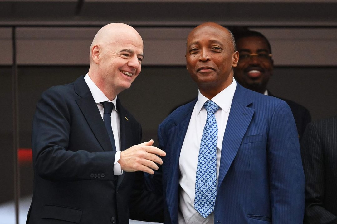 Illustration - Pourquoi la CAF protège Infantino, même après le scandale des 4,2 milliards