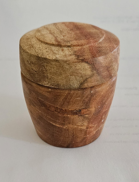 box-carob-side.jpg