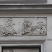 Bas relief4-Rue St Maur
