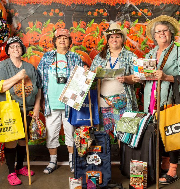 Tacky-Tourists