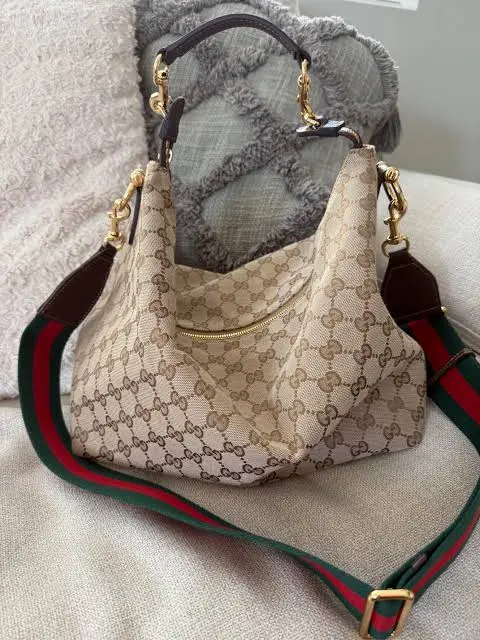 Customer photo of the Brera bag