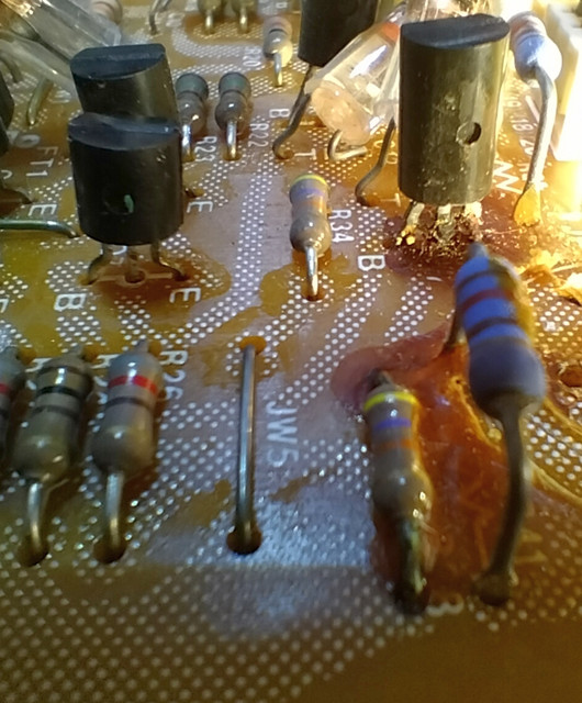 Transistor-02.jpg
