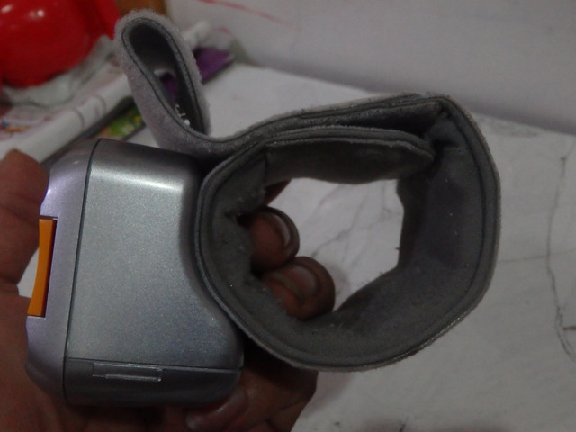 OLYMPUS-DIGITAL-CAMERA