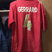 england-06-away-Gerrard2