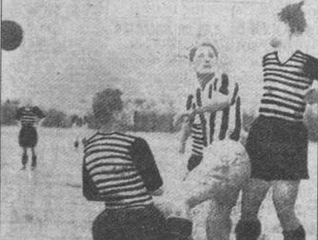 22-2-1925 ΟΛΥΜΠΙΑΚΟΣ-ΑΕΚ 2-3 φιλικό.jpg