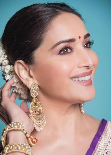 madhuri-2.jpg