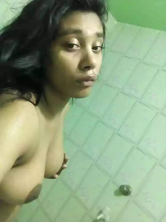Nusrat-G-04.jpg