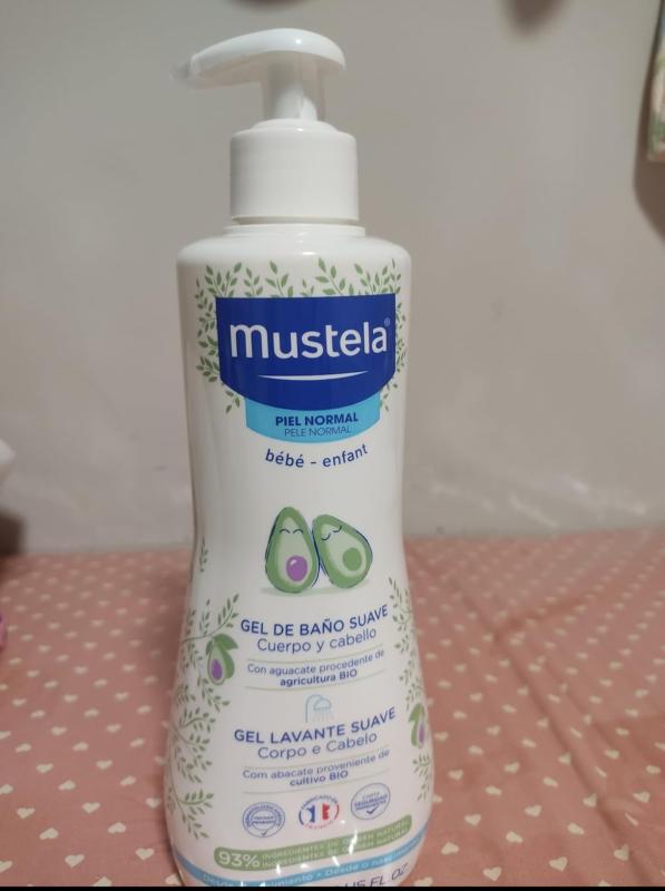 Mustela Gel Lavante Suave 500ml - Sabonete Líquido Corpo e Cabelo Infantil - 93% de Ingredientes de Origem Natural - Seguro Desde o Nascimento
