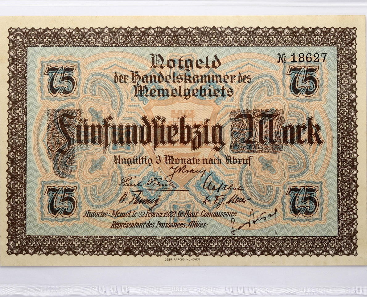 https://i.ibb.co/1Fk8QRF/18627.jpg