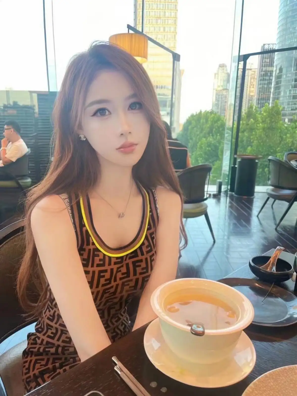 중국 쉬멜 아진 실사 프로필 두번째 상세 이미지 중국 쉬멜 아진 실사 프로필 두번째 상세 이미지
