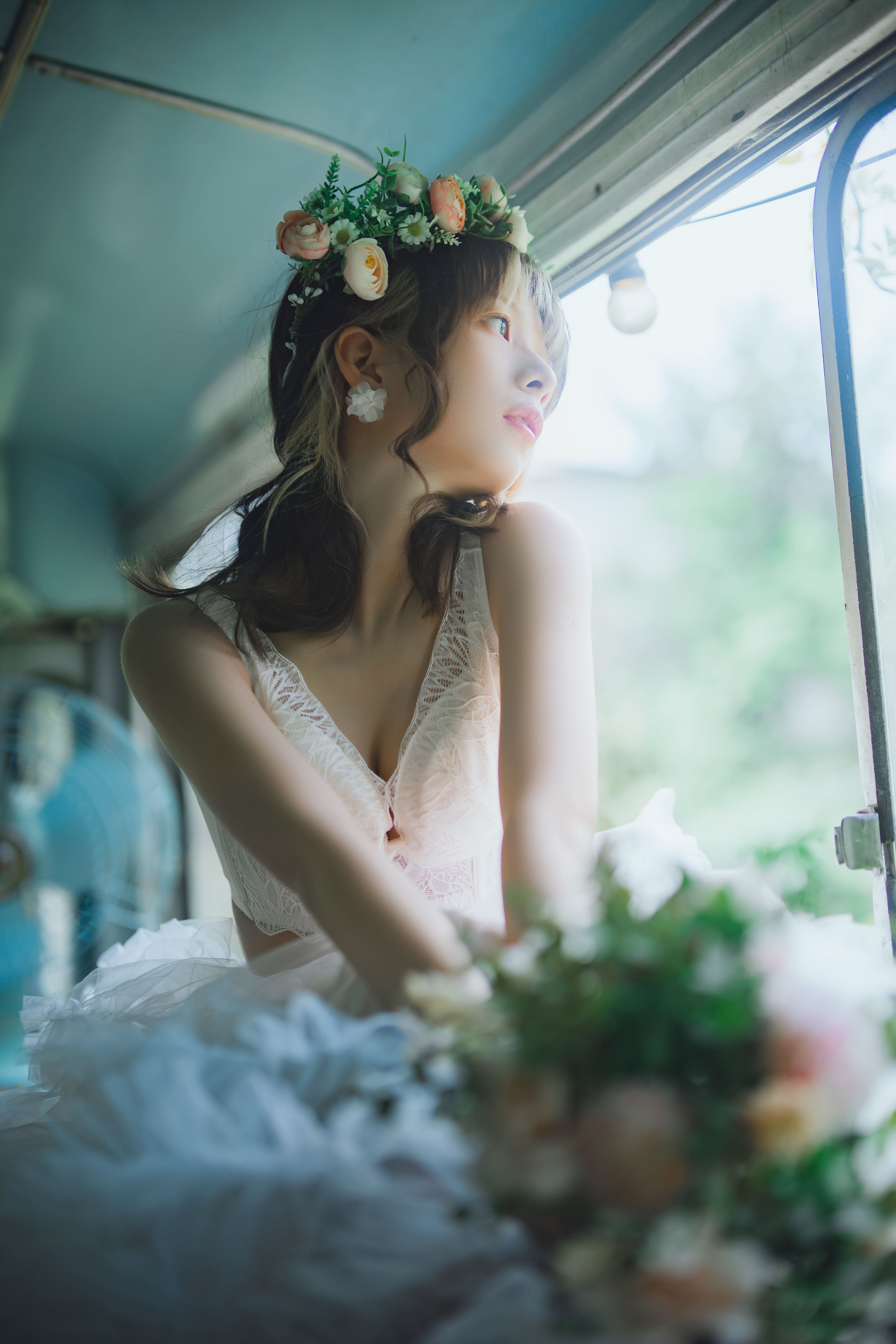 【套圖x35】妹子趴著在等被操[26P]