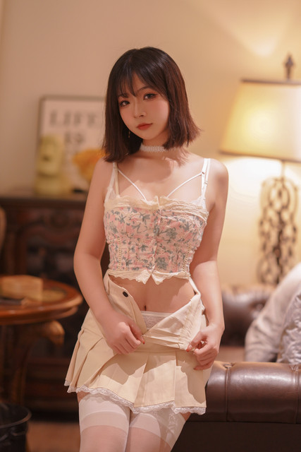 003.jpg
