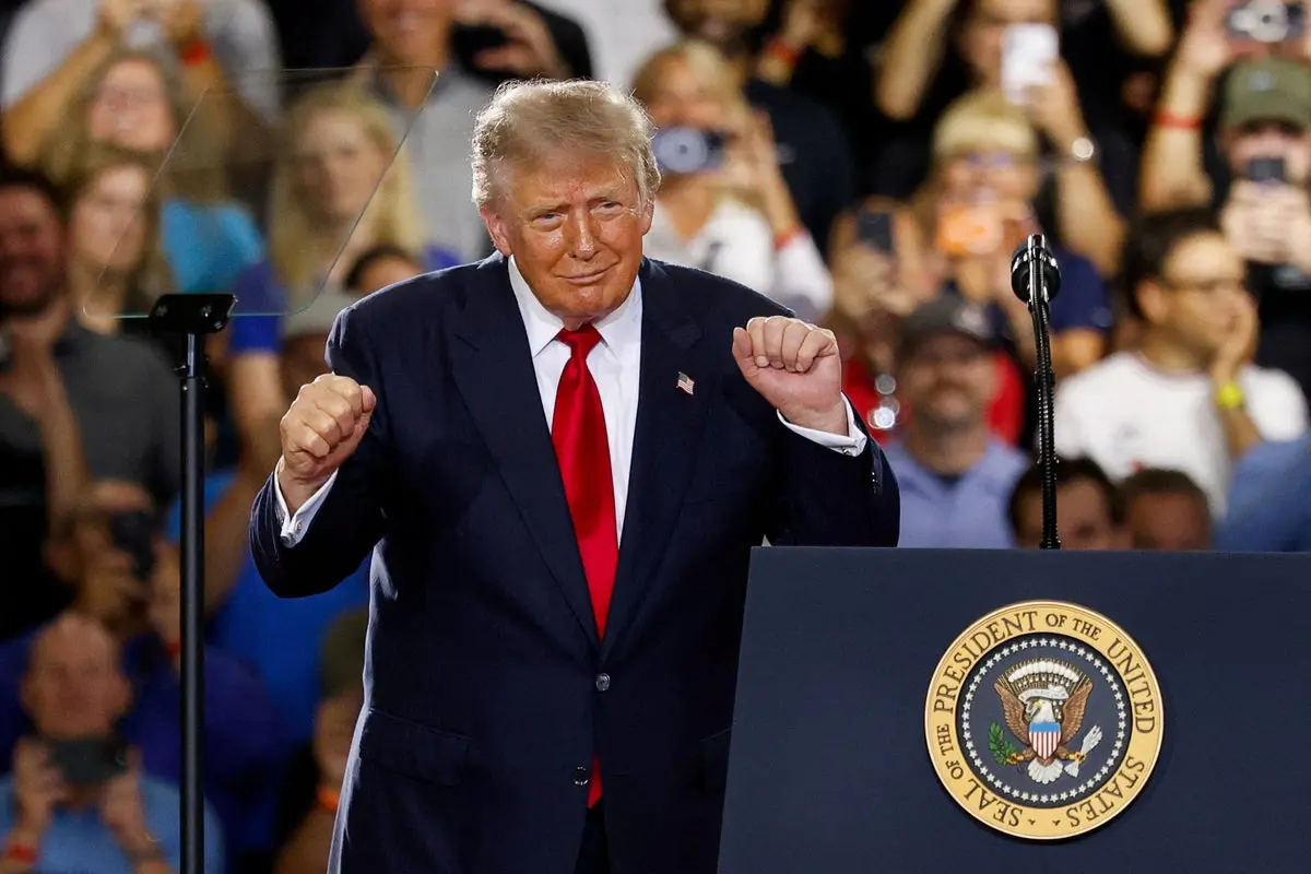 Republicans Worry Trump Could Hurt Election Chances