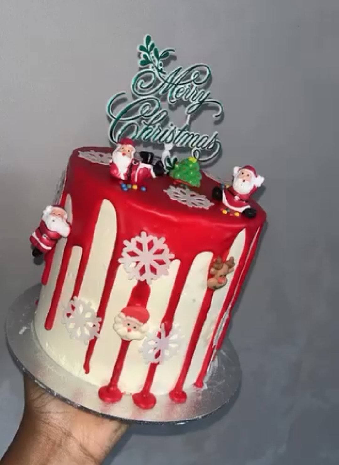 Beautiful Christmas Cake Filling Vanilla and Oreo Cake Filling