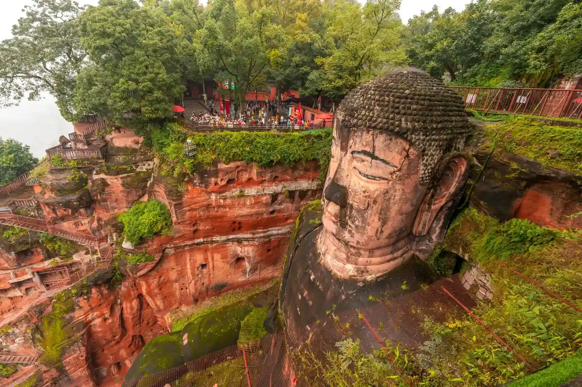 Giant Buddha Beckons in Leshan