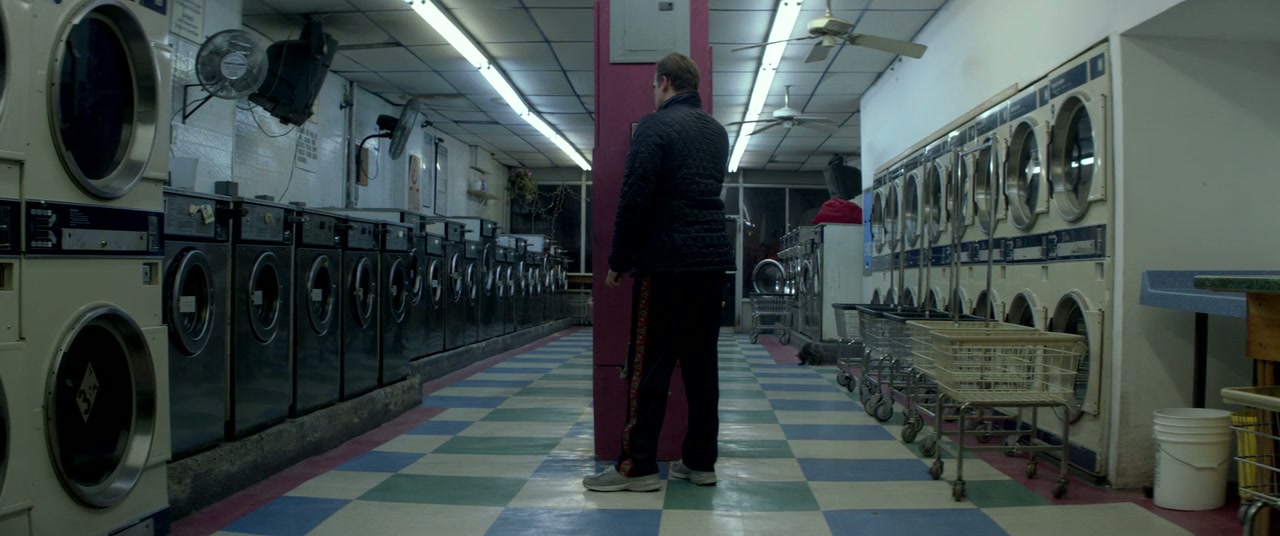 A Walk Among the Tombstones Screenshot