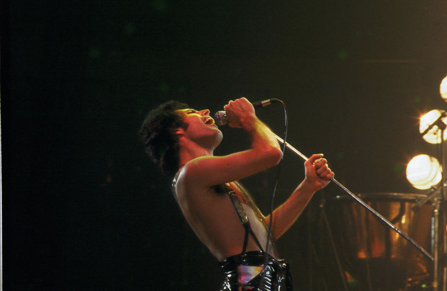 Queen48.jpg