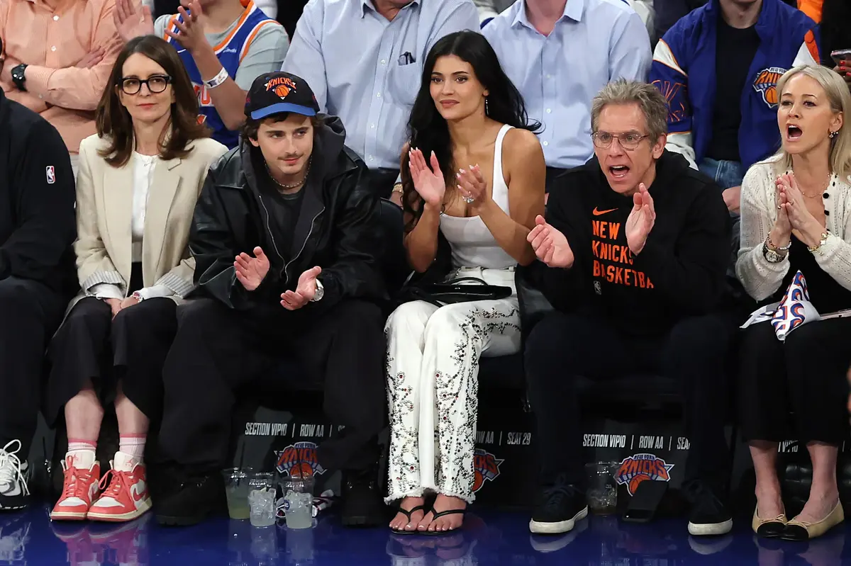 Kylie Jenner Sparks Nostalgic Denim Trends with Embroidered Jeans