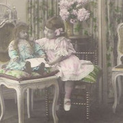 1920read-doll
