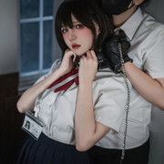 025